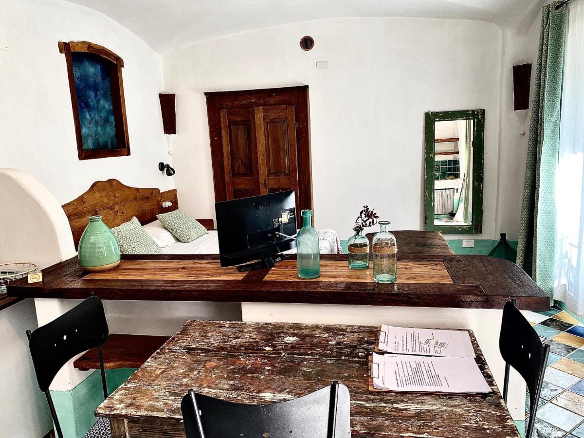 Casa Vacanze A Lea L'Ua Finale Ligure Exterior photo
