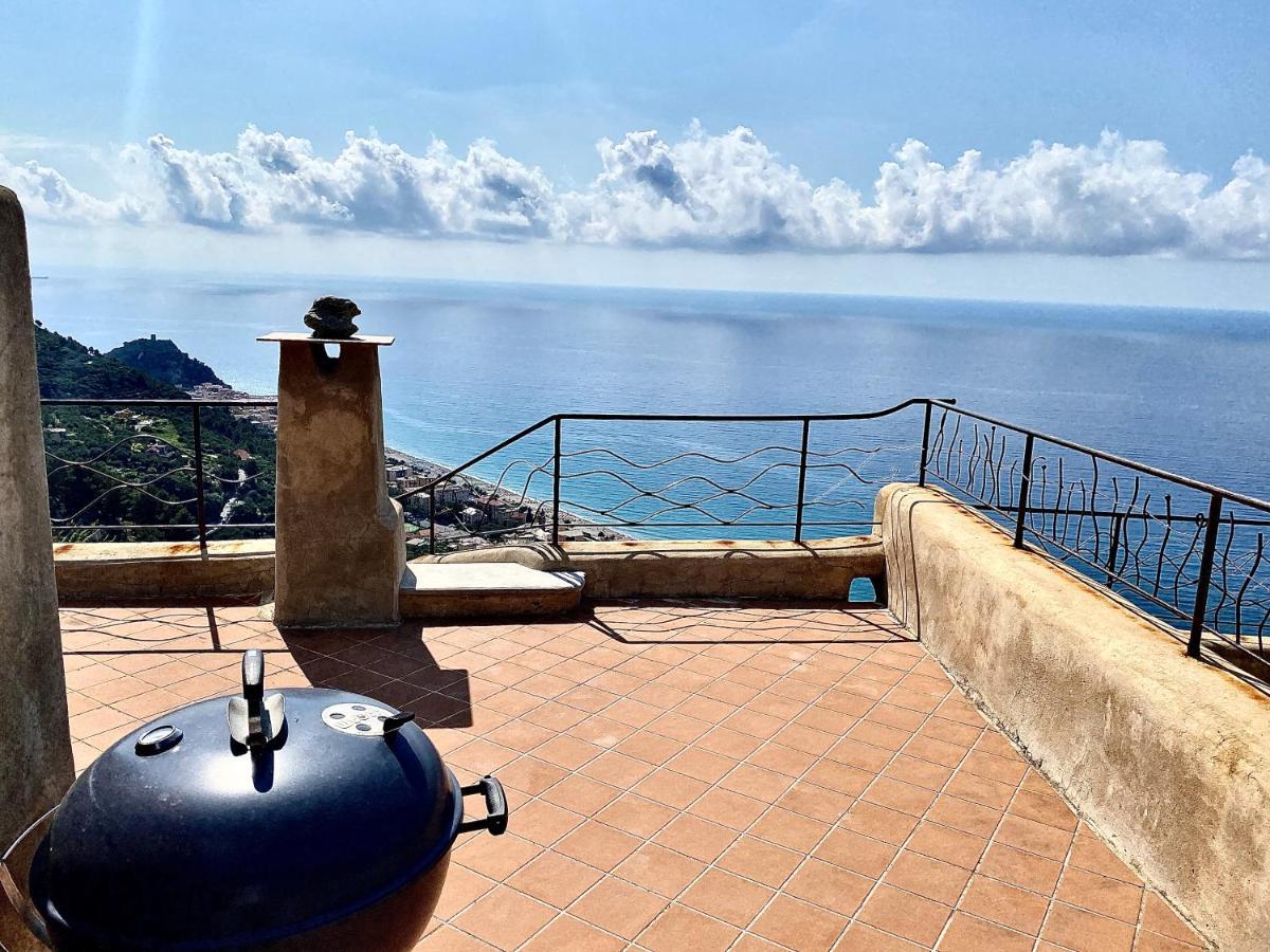 Casa Vacanze A Lea L'Ua Finale Ligure Exterior photo