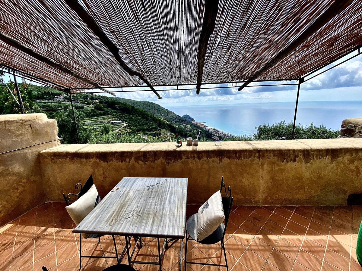 Casa Vacanze A Lea L'Ua Finale Ligure Exterior photo