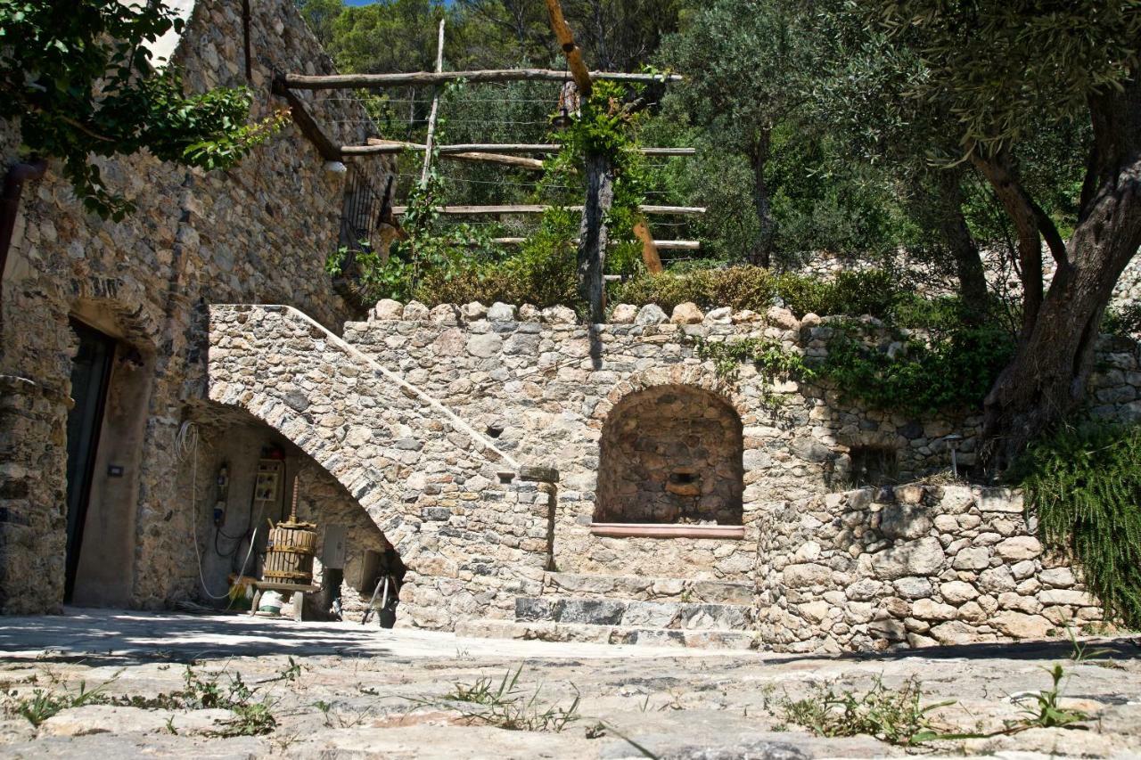 Casa Vacanze A Lea L'Ua Finale Ligure Exterior photo